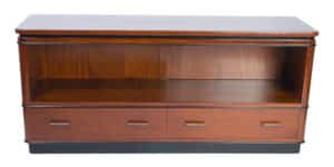 Multifunctionele bruine kast